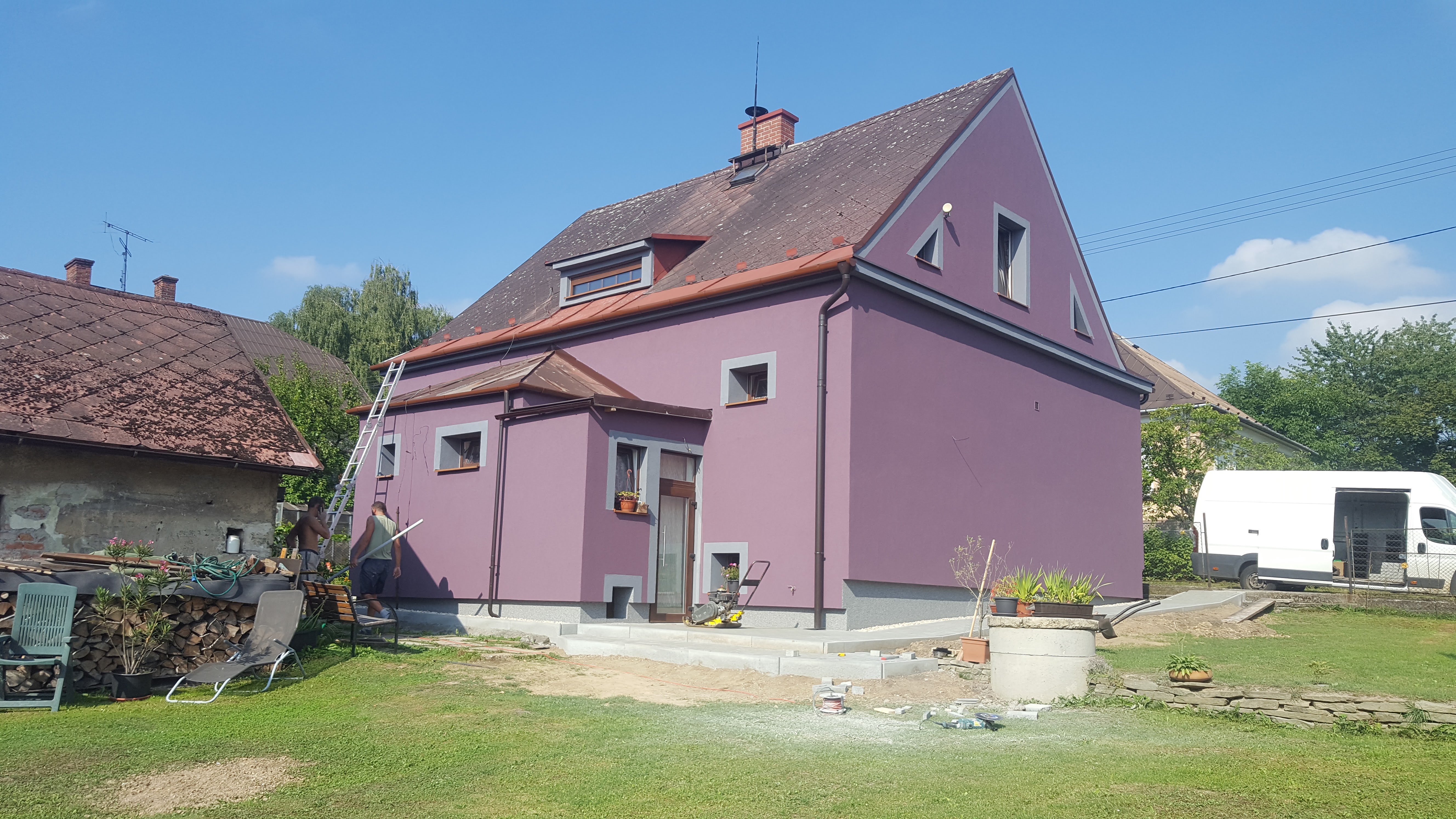 Rekonstrukce domu — ilustrační fotografie